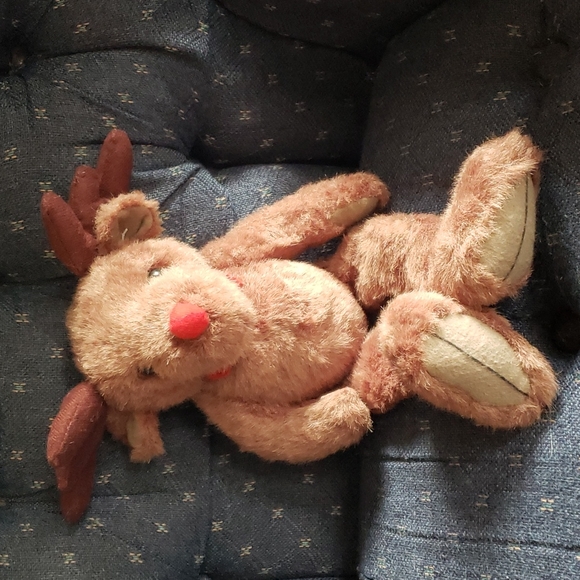 Reindeer Bean Christmas Decor - Picture 1 of 6